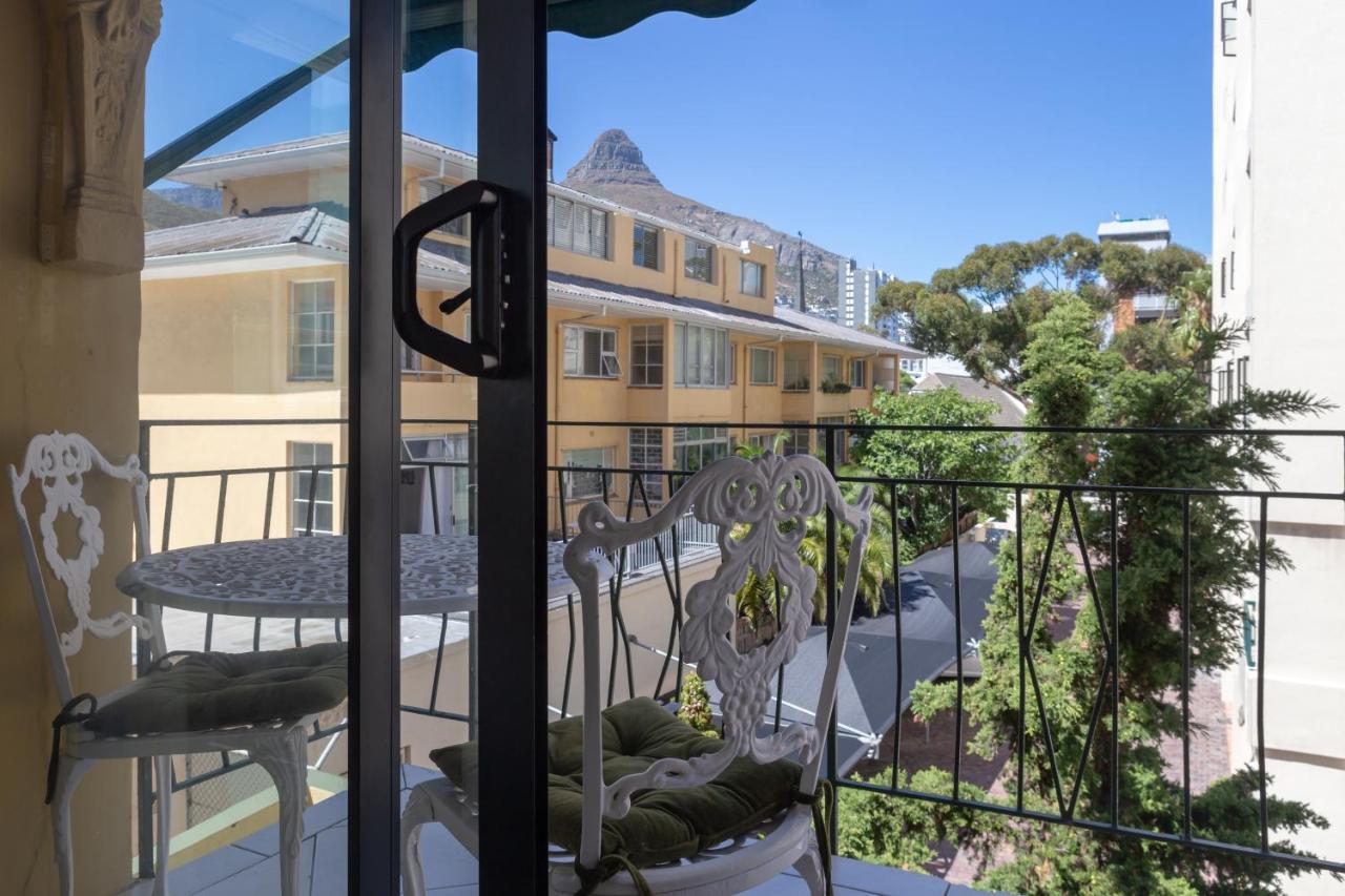קייפטאון Cosy And Classy Sea Point Apartment מראה חיצוני תמונה