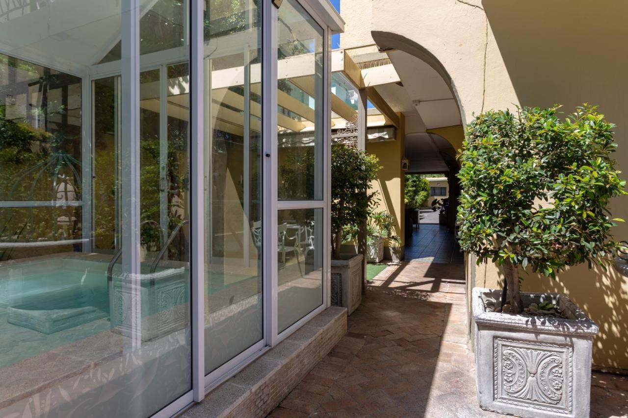 קייפטאון Cosy And Classy Sea Point Apartment מראה חיצוני תמונה
